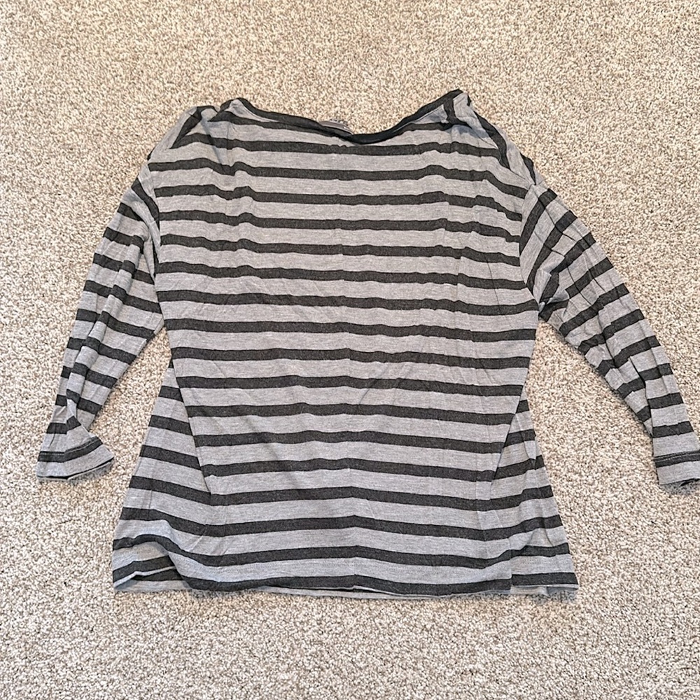 Vince 3/4 Sleeve Tee - Picture 2 of 2